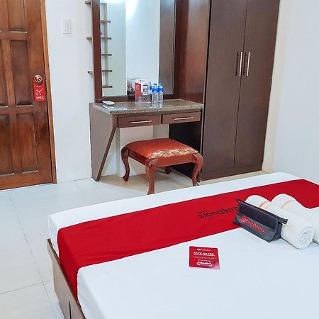 Reddoorz @ Caimito Drive Dampas Hotell Tagbilaran City Exteriör bild